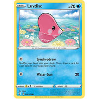 Luvdisc 39/203 SWSH Evolving Skies Common Pokemon Card NEAR MINT TCG